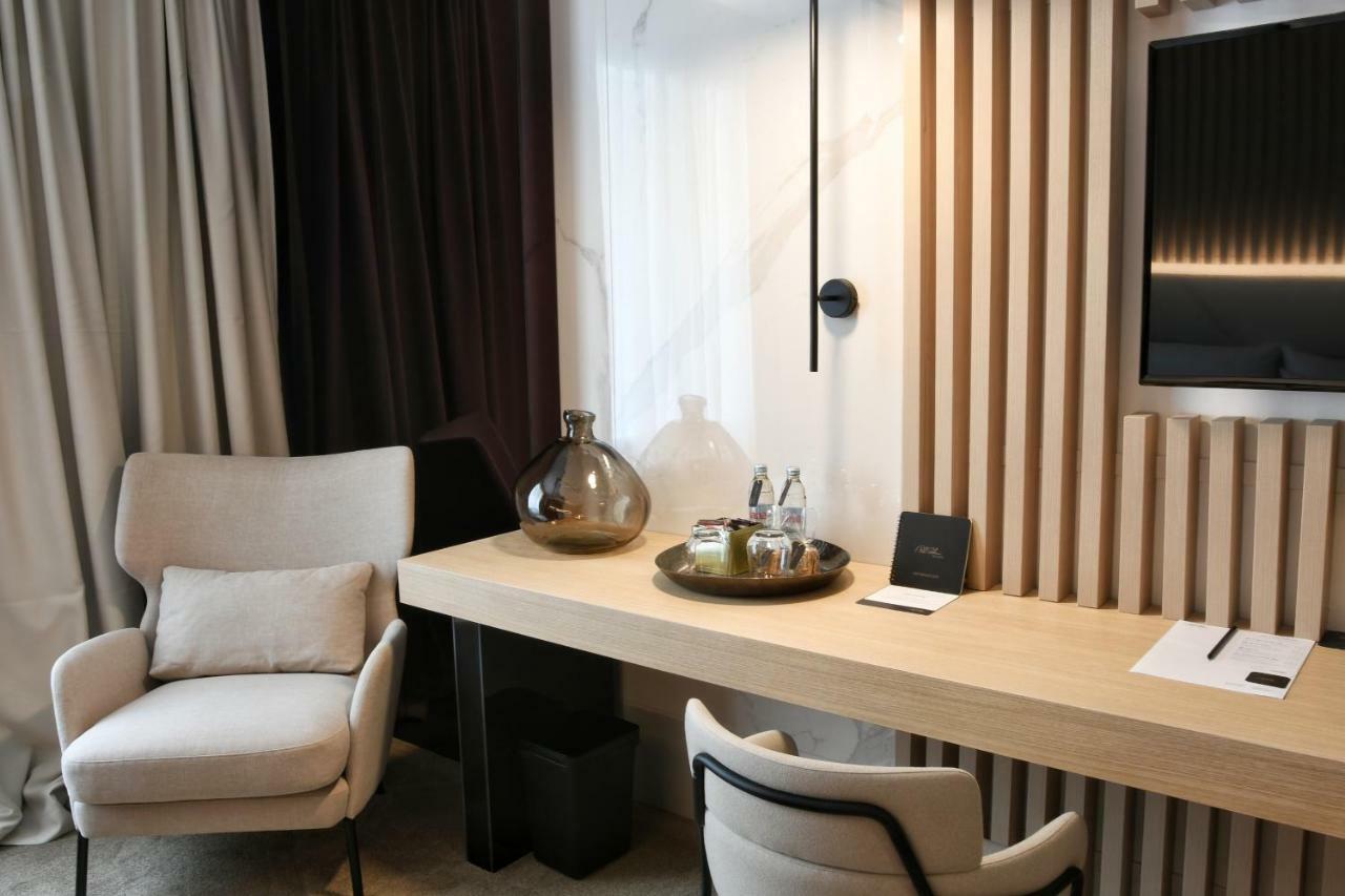 Pod Zidom Rooms Zagabria Esterno foto